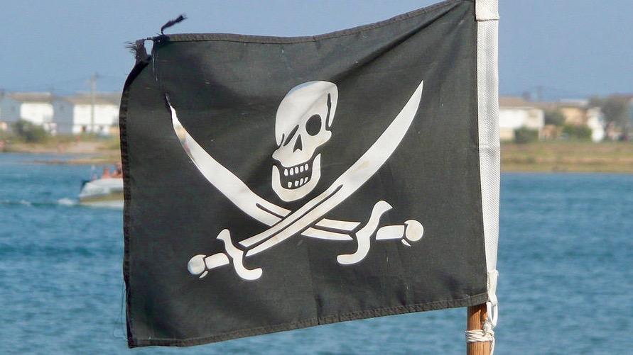 Covert US Submarine Spotted Flying Pirate Flag