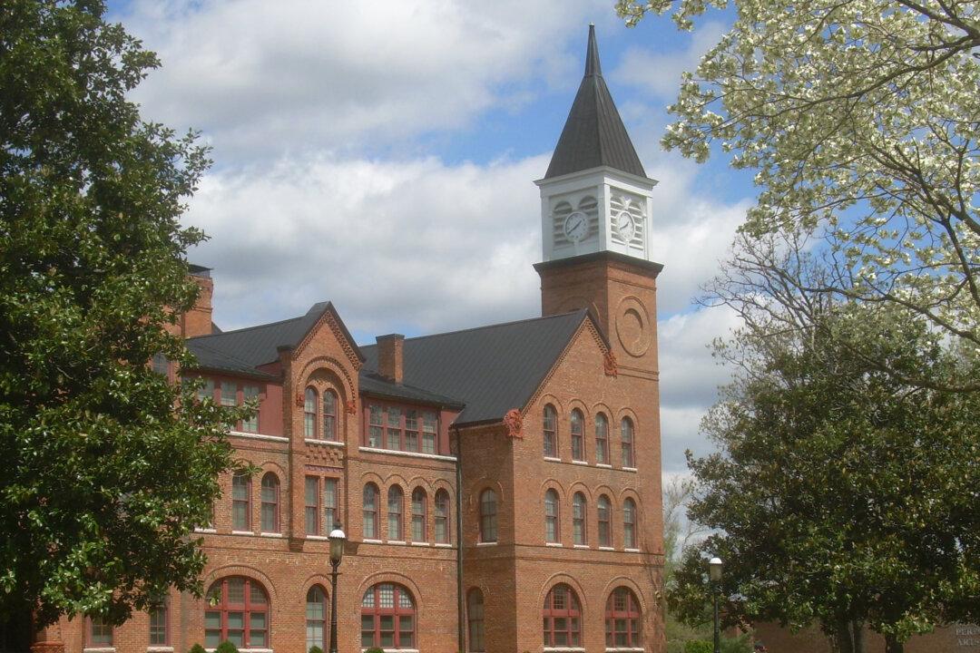 5 Teens Die After Truck Drives Off Bridge