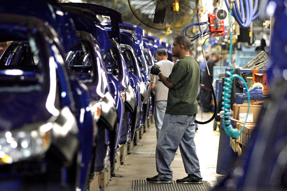 U.S. Manufacturers Are Prime Targets for Cyberattacks, Report Says