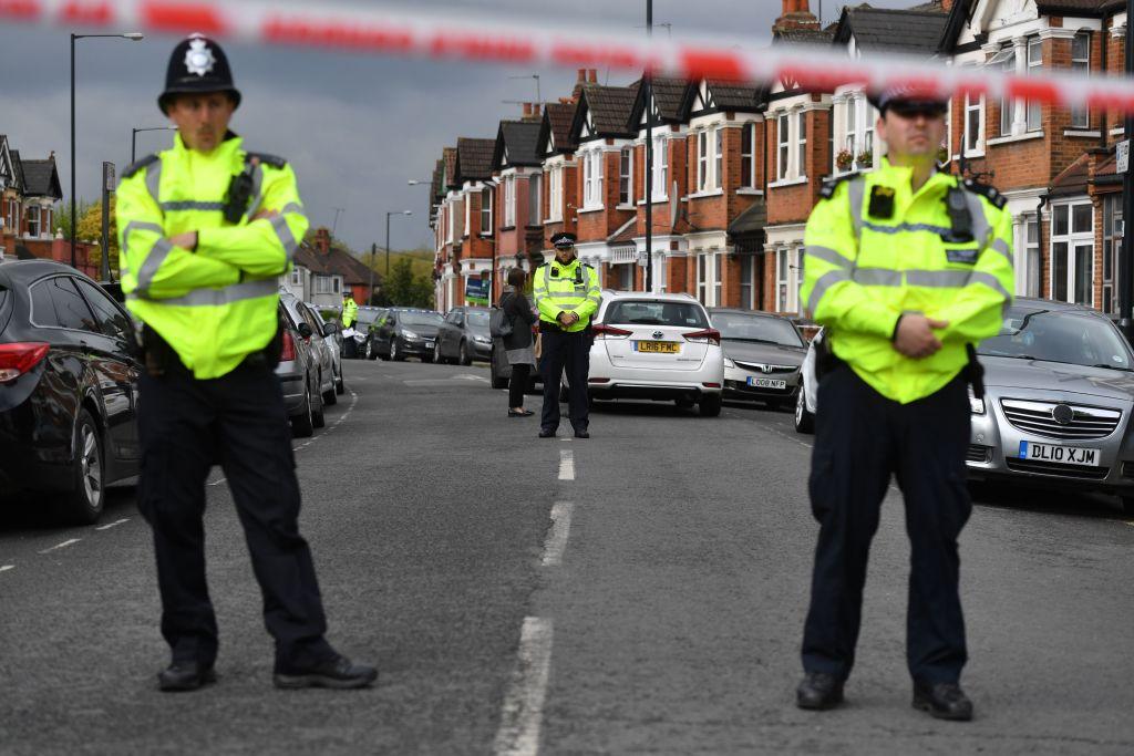 UK Police Get New Powers to Arrest and Fine COVID-19 Lockdown Flouters