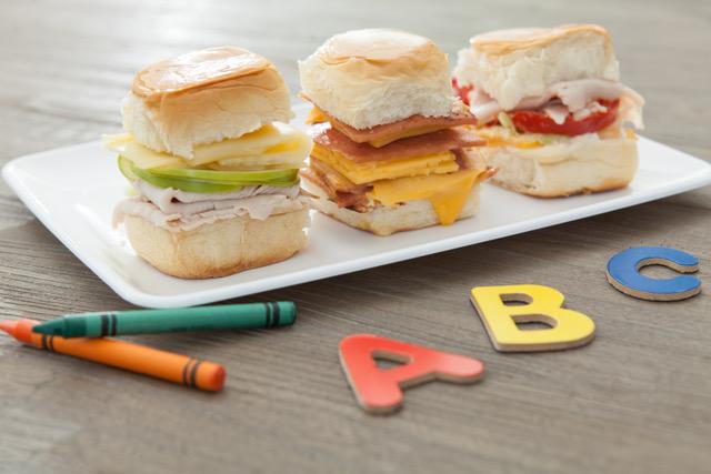 Top Chefs Offer Tips for Packing Fun School Lunches