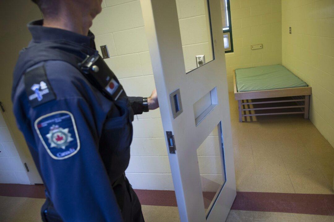 Prisons Failing Mentally Ill, Especially Women: Federal Ombudsman