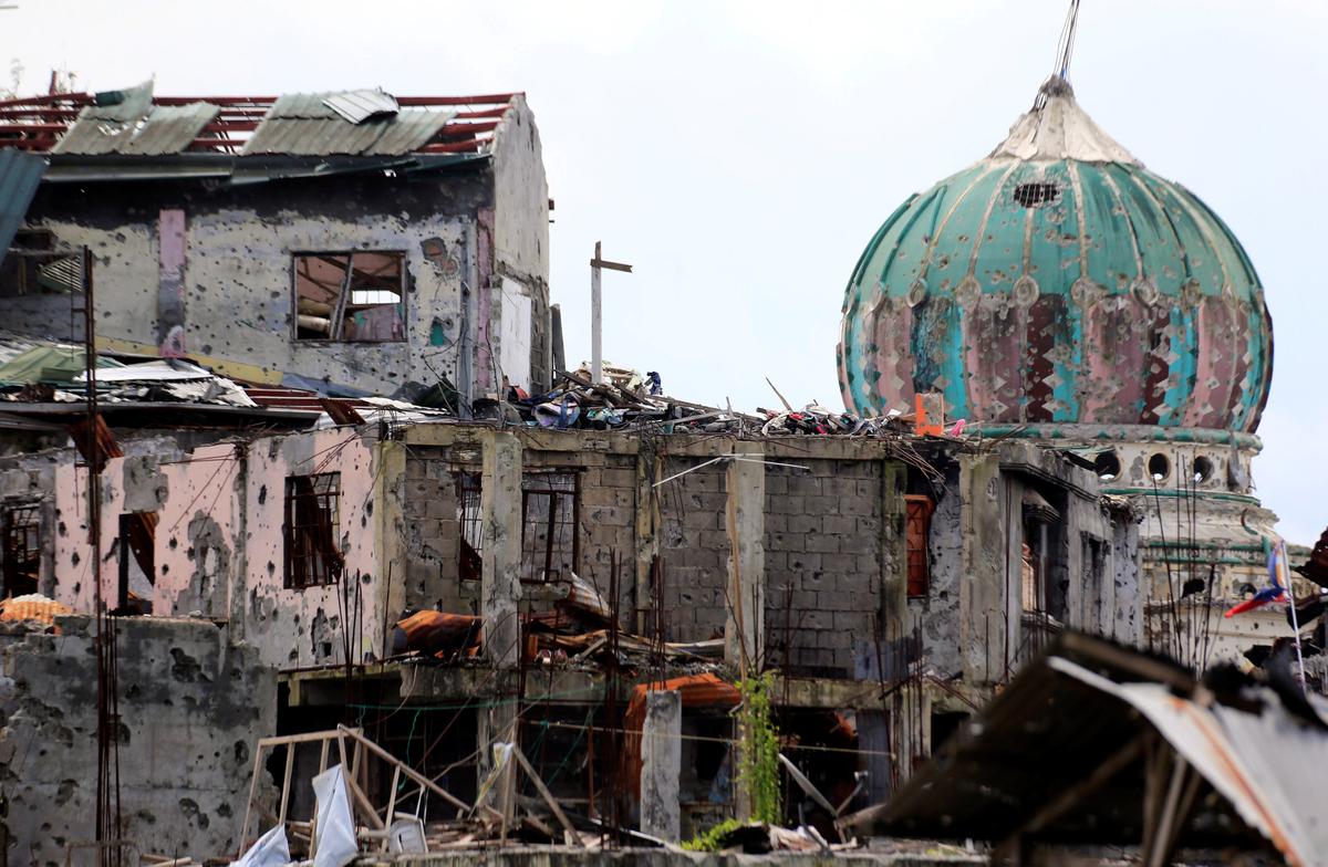 Amnesty Urges Independent Probe Into Atrocities, Bombings in Battle for Philippines Marawi City