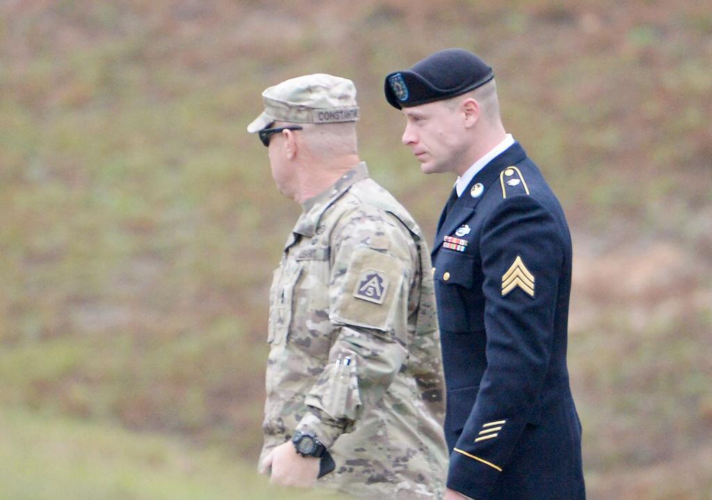 Navy SEAL Cries While Giving Testimony in Bowe Bergdahl Trial