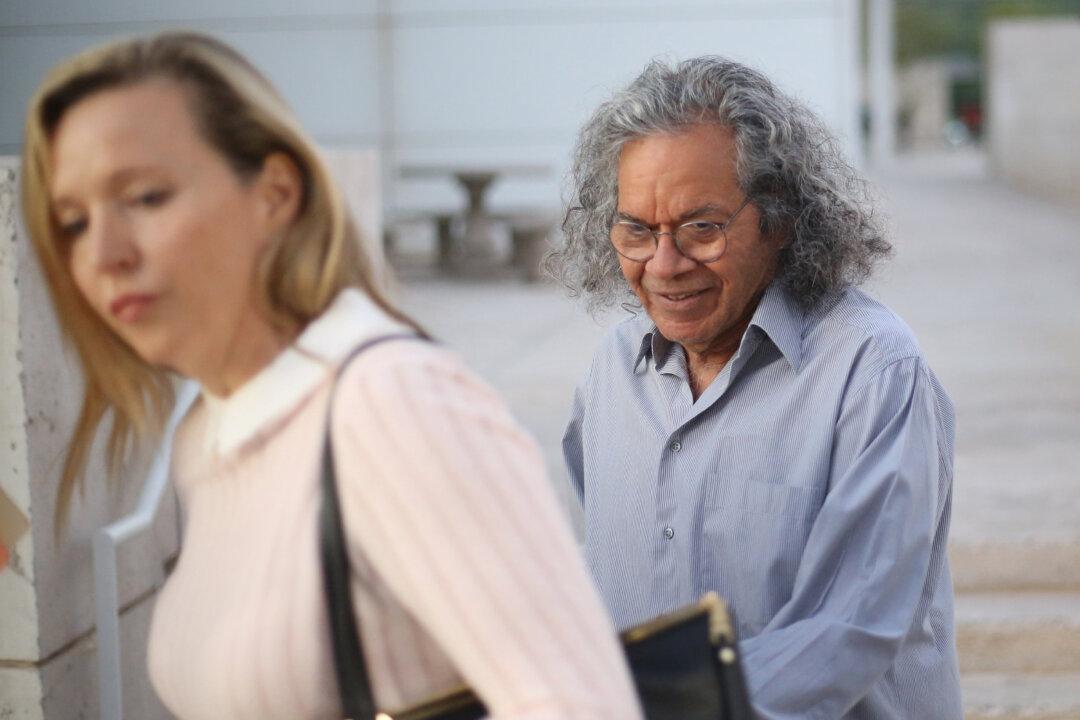 Billionaire Founder of Pharmaceutical Company Charged in US Opioid Bribe Case