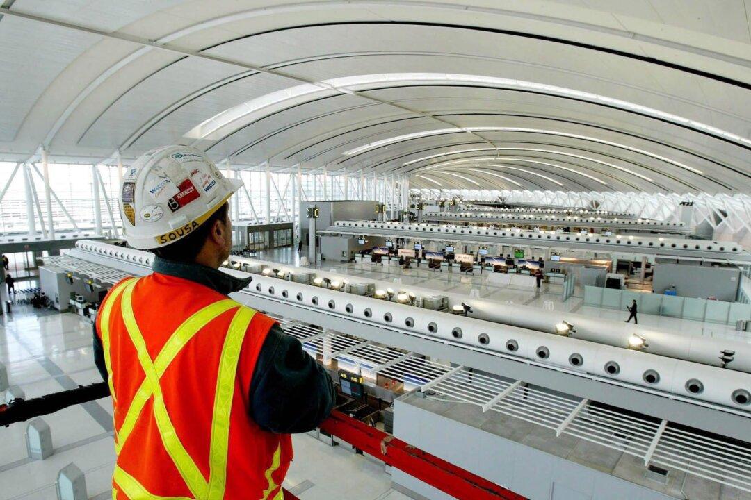 Why Selling Aecon to China Is a Bad Deal for Canada
