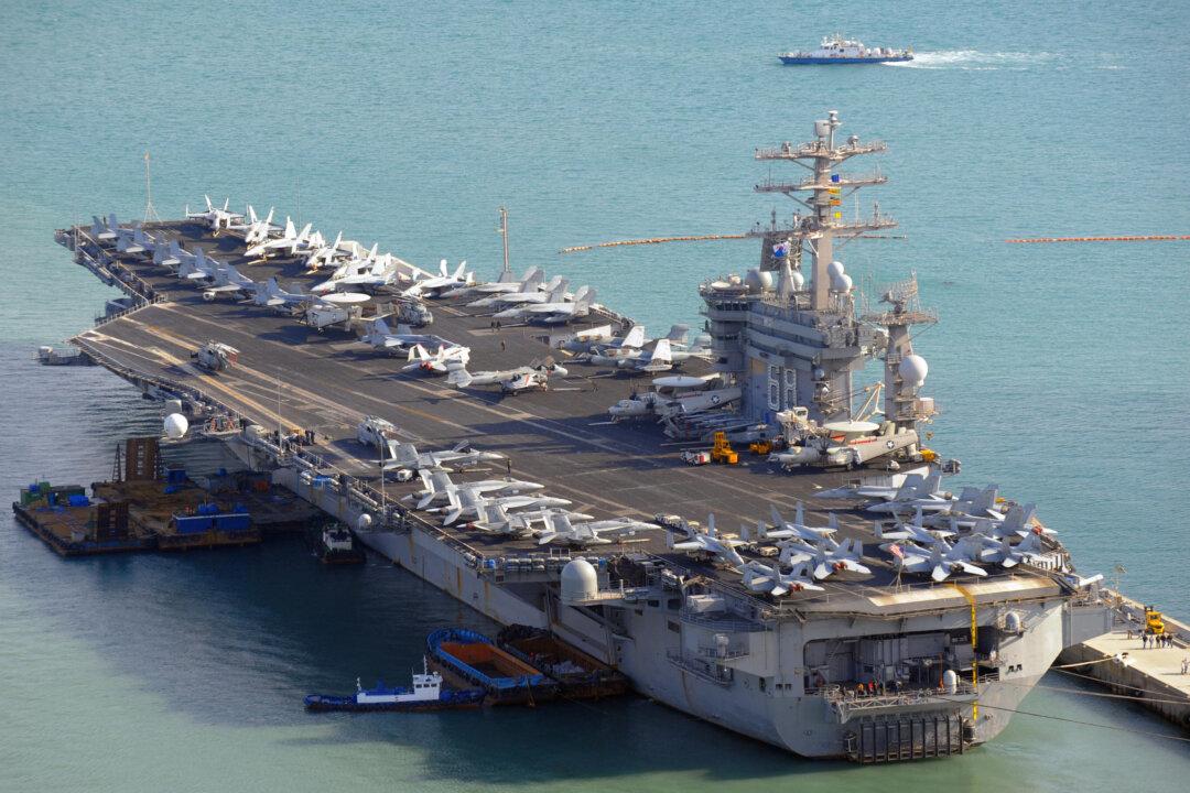 US Navy Pursuing Block Buy of Two Aircraft Carriers: Senator