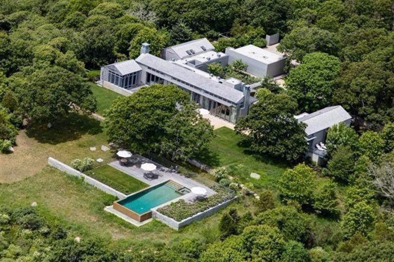 Live Like a President - Obama Vacation Home Could Be Yours for $17.75 Million