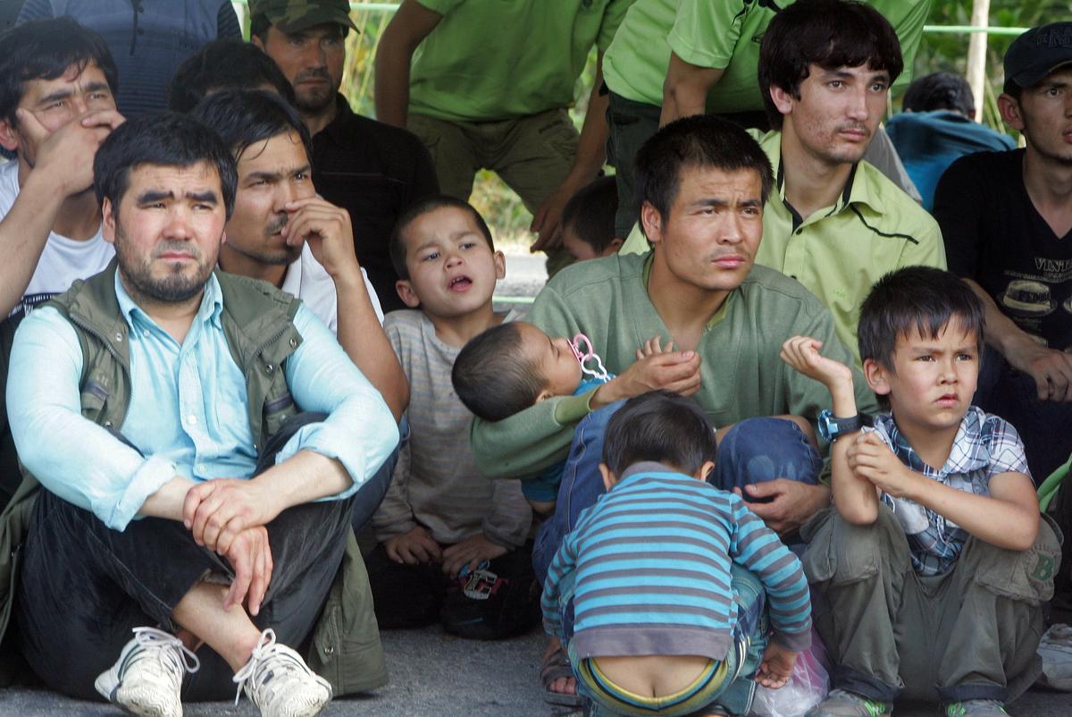 Number of Chinese Asylum Seekers in 2021 Shows Nearly 800 Percent Increase Over 2012