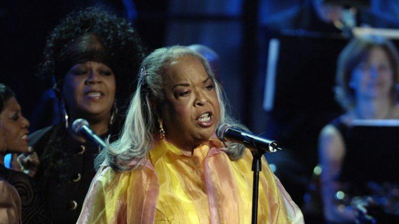Singer Della Reese, of ‘Touched by an Angel’ Fame, Dies at 86
