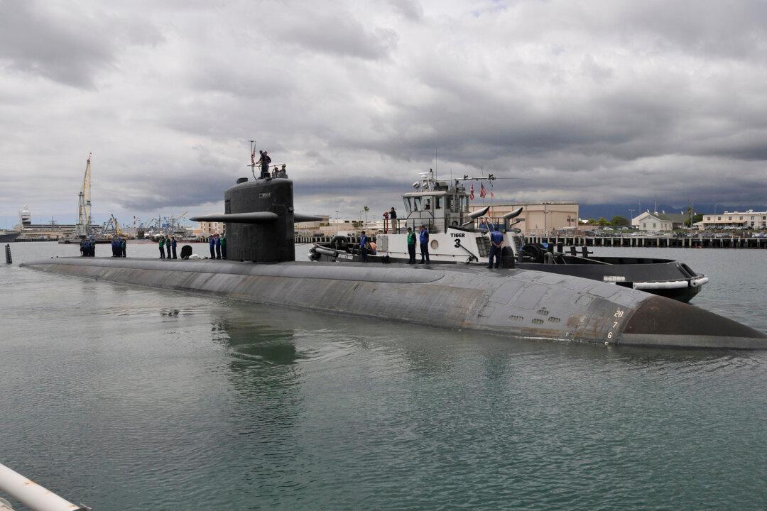 Hope Fades as Search for Argentine Submarine Enters 9th Day