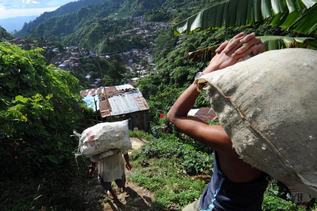 Philippines Keeps Ban on Open Pit Mining in Face of Pressure From Mining Industry
