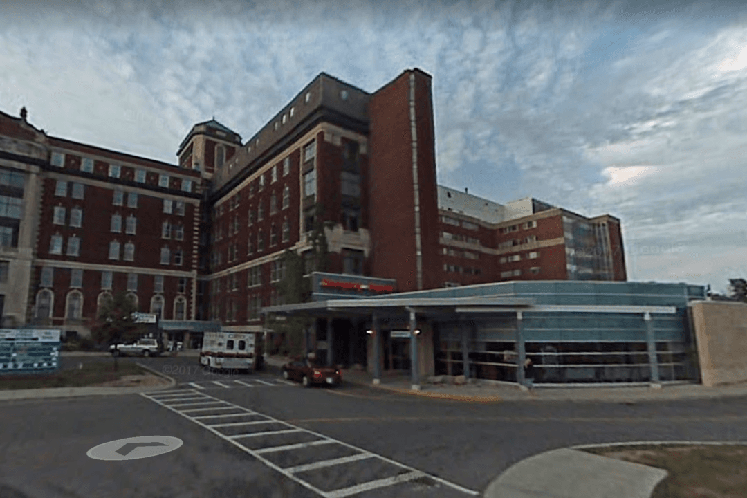 Nurse Told ER Patient to Lie Down on Floor, Hospital Issues Statement