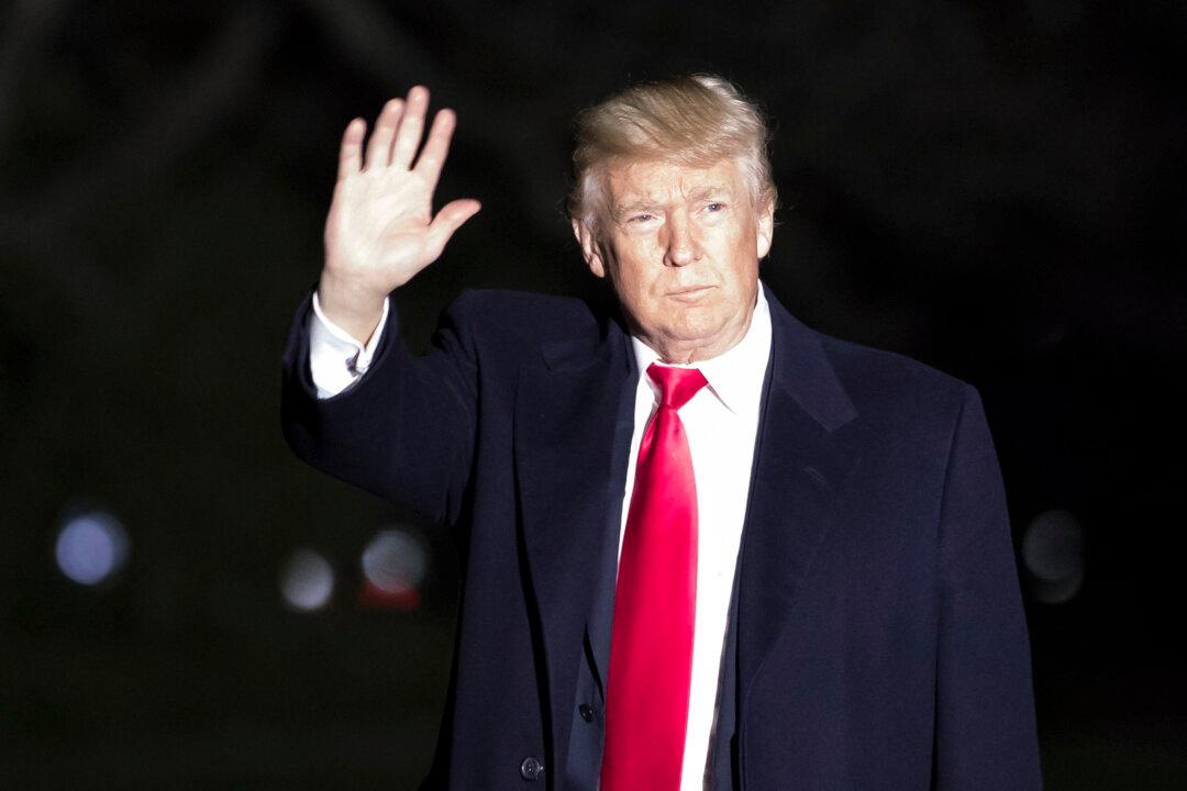 Trump Donates Salary to Fight Opioid Crisis