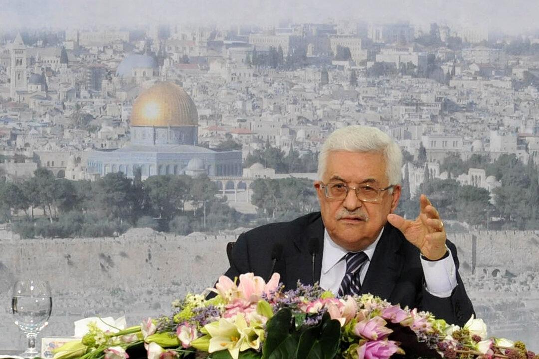 Palestinians Cut Ties With Israel, US After Refusing to View Trump Peace Plan