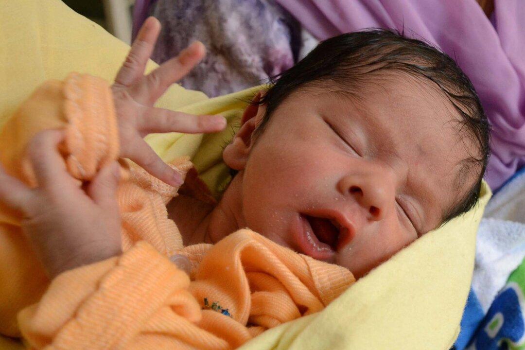 Baby Who Was Declared Dead and Woke up on the Way to His Funeral Has Now Died