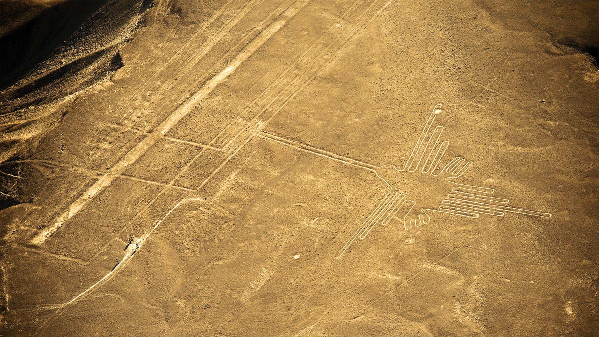 Lost Orca Geoglyphs Rediscovered in Peru