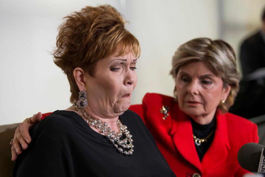 Moore Accuser Reveals She Added Note To Yearbook Inscription