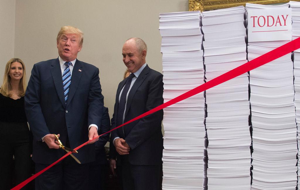 Trump Administration Issues Record-Low Number of Regulations Amid Red Tape-Cutting Drive