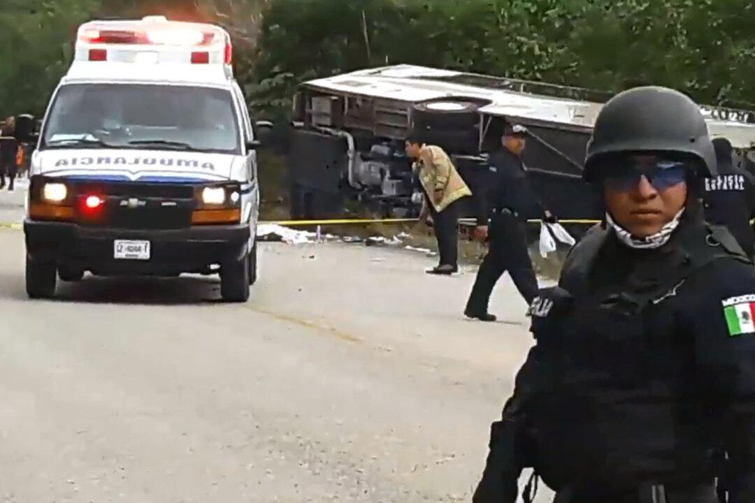 8 Americans Dead in Bus Crash in Mexico