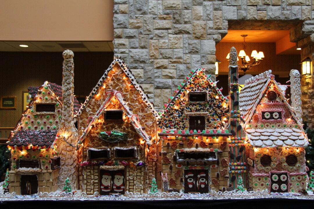 When Pastry Chefs Play Architect: Gingerbread Monuments and Cookie Villages