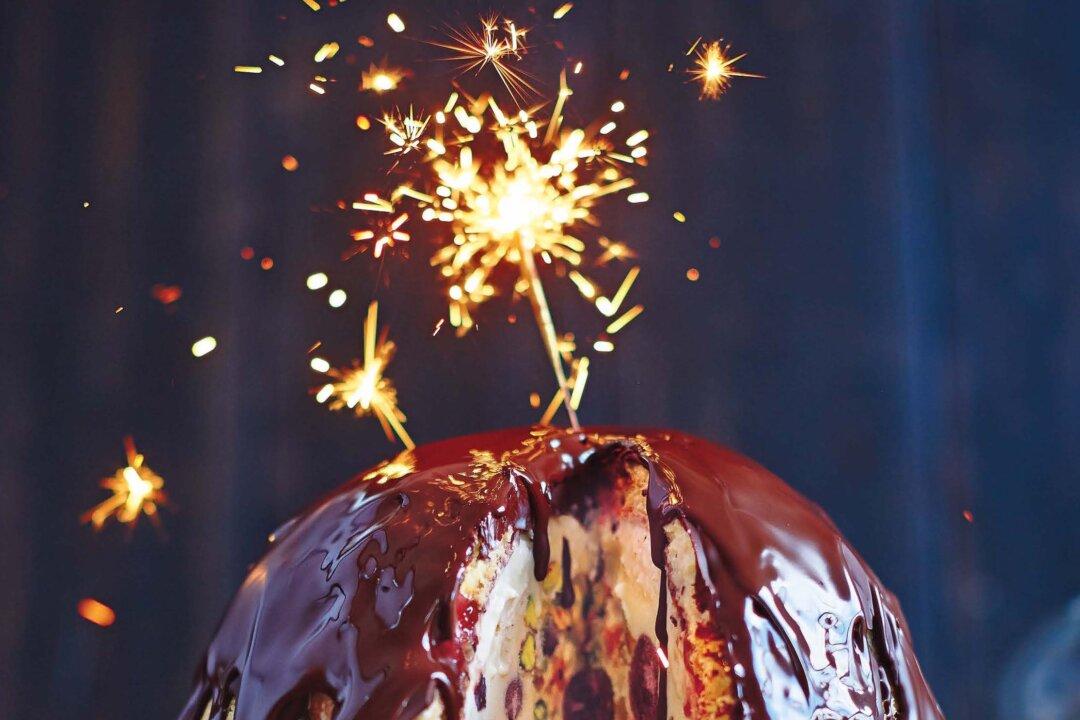 Jamie Oliver Wants You to Have the Best Christmas Ever