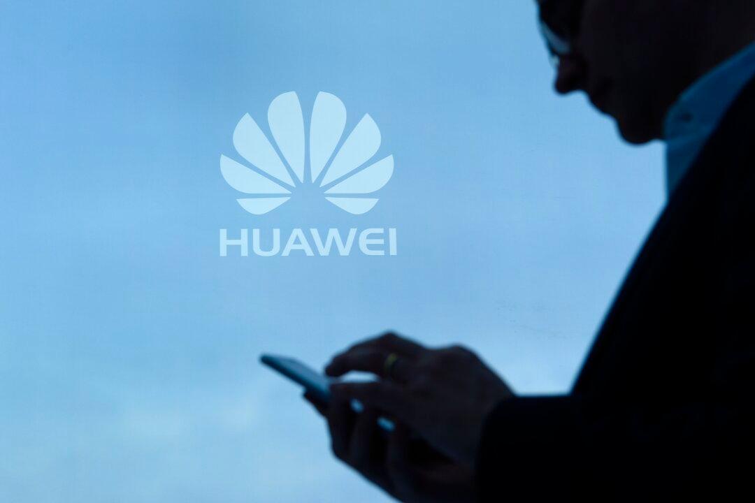 Top Executive at Chinese Tech Giant Huawei Investigated for Bribery