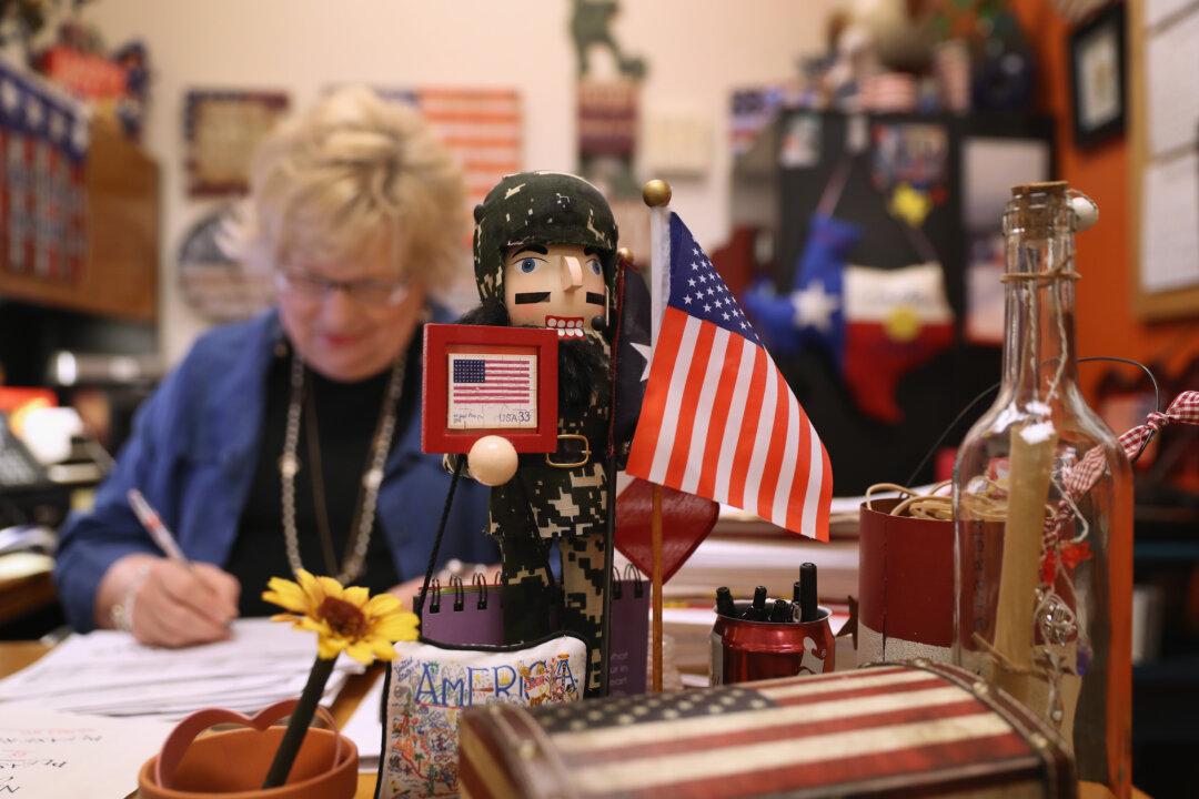 House Pulls Bill That Would Have Changed US Green Card Policy