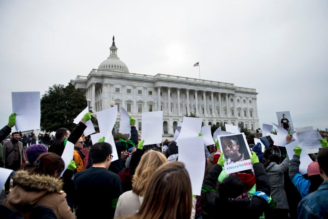 DACA Amnesty: What Is the DREAM Act, and What Would It Do?