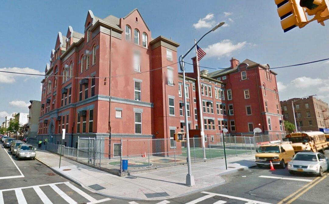 6-Year-Old Returns Home From School With Two Broken Arms, School Stays Silent