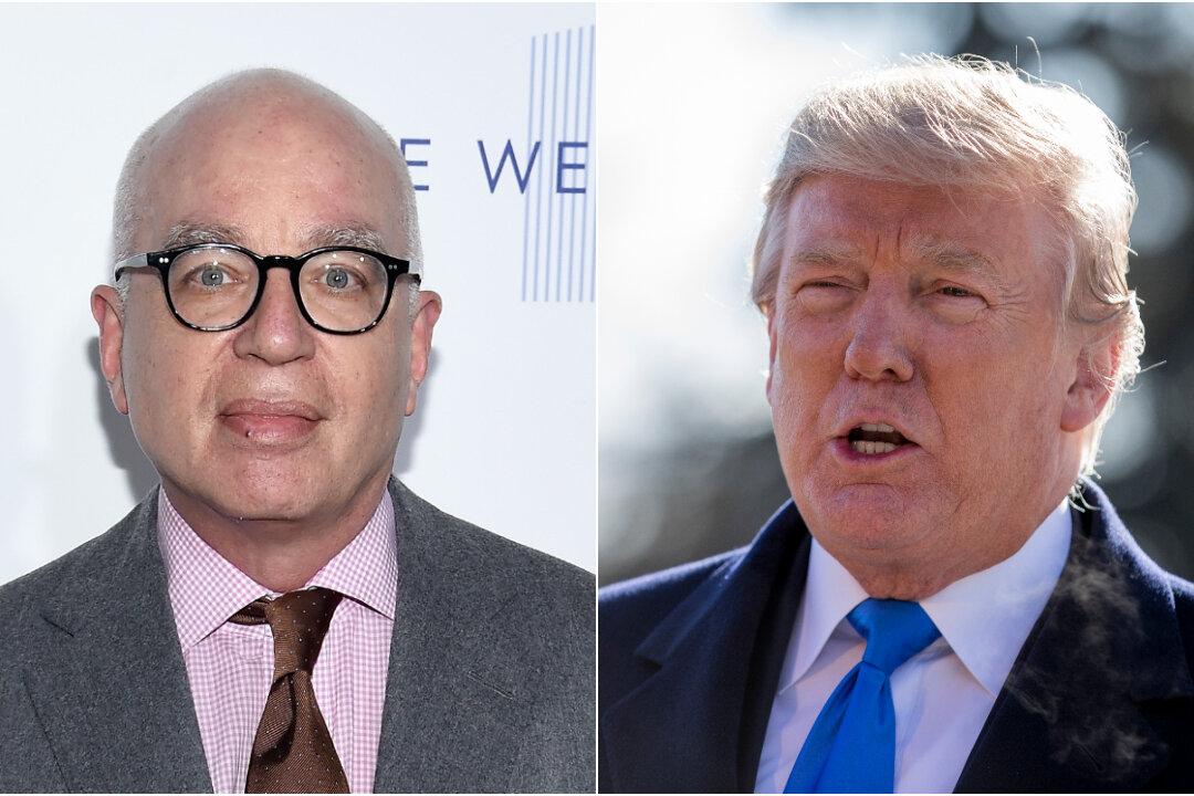 Columnist Known for Gossip, Character Attacks, Snipes at Trump in New Book