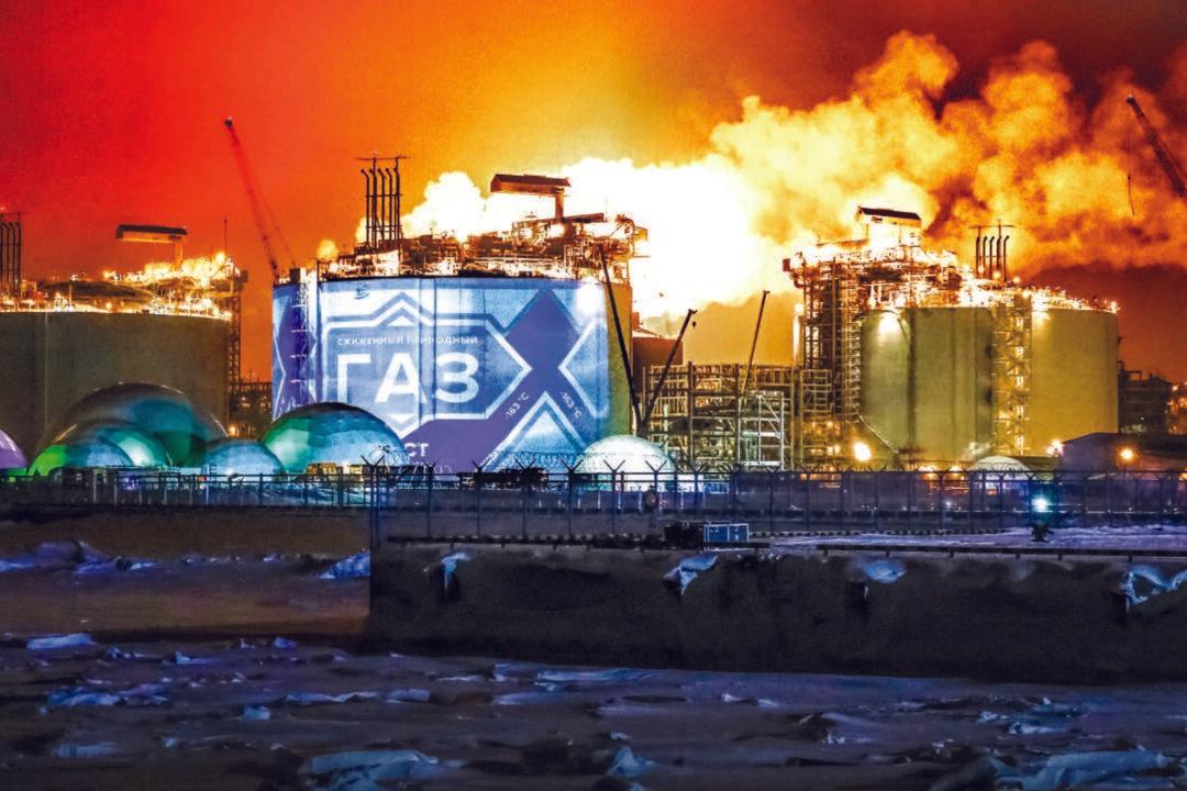 Russia Stakes Claim, Challenges US in Global Liquefied Natural Gas Market