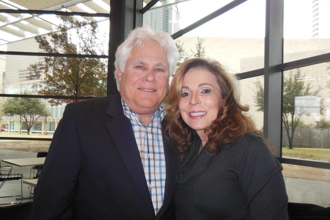 Realtor Finds True Beauty in Shen Yun