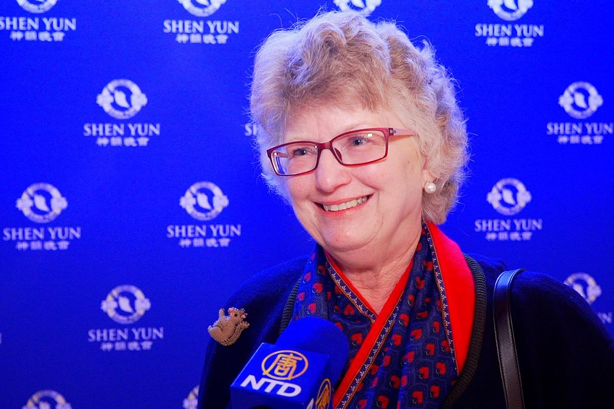 Shen Yun’s Erhu Soloist A Special Treat for Theatergoer