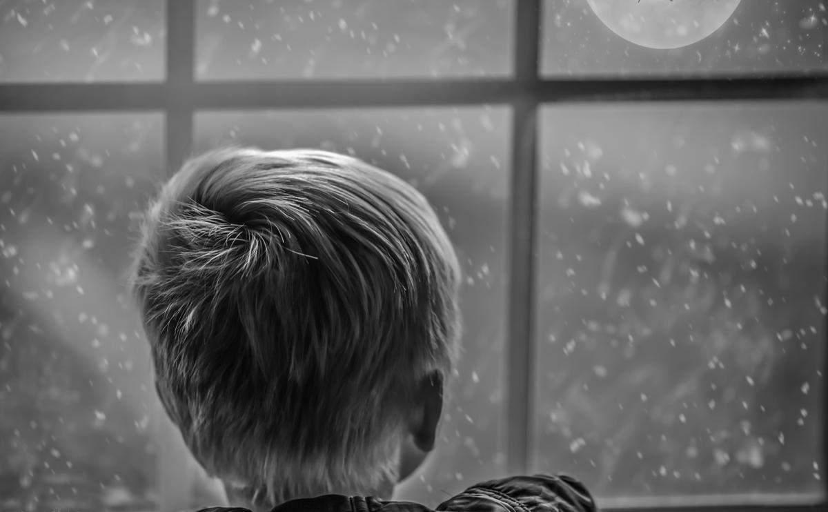 Dying Boy Lived Long Enough to Meet Newborn Sister and Pick Her Name