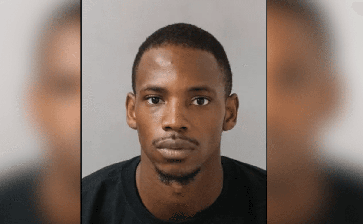 Man Kills 2 Children and Wounds Mother, Then Shoots Driver and Passenger in Carjacking