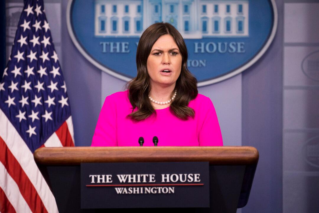 Red Hen Owner Followed Sanders’s Family to Protest at Different Restaurant