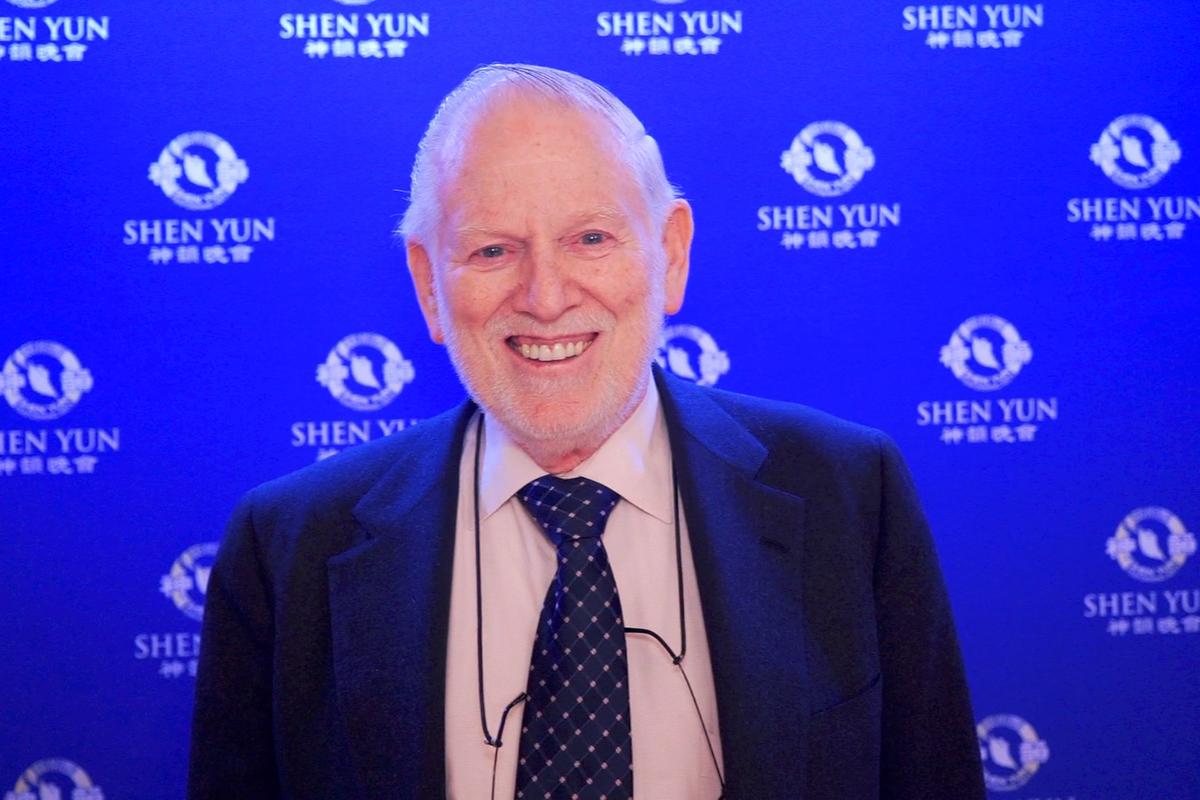 Senior Consultant: Shen Yun Is Enriching and Educational