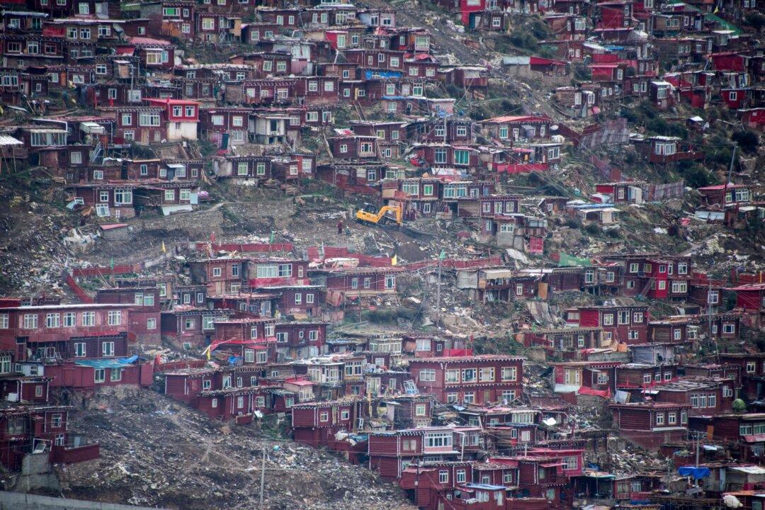 Chinese Officials Engaged in ‘Takeover’ of Tibetan Buddhist Monastery, Says Human Rights Watch