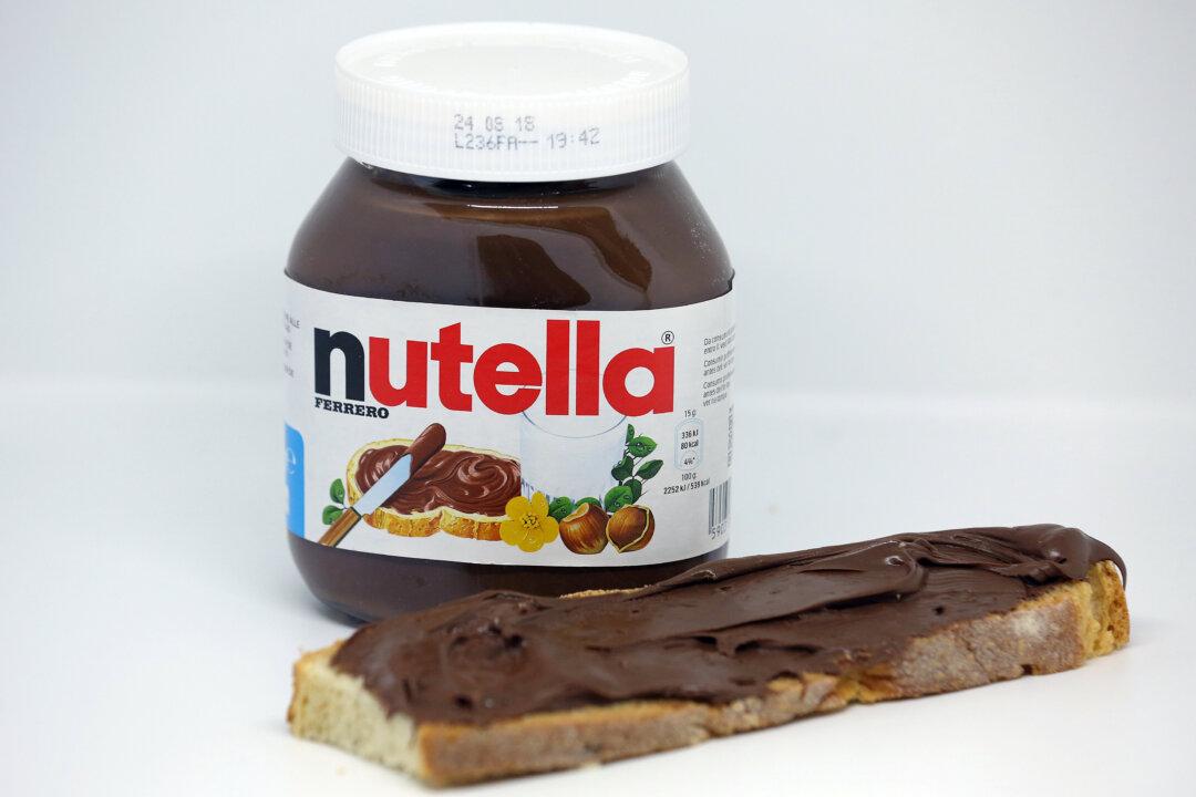 French Shoppers Riot for Nutella After Supermarket Slashes Price by 70 Percent