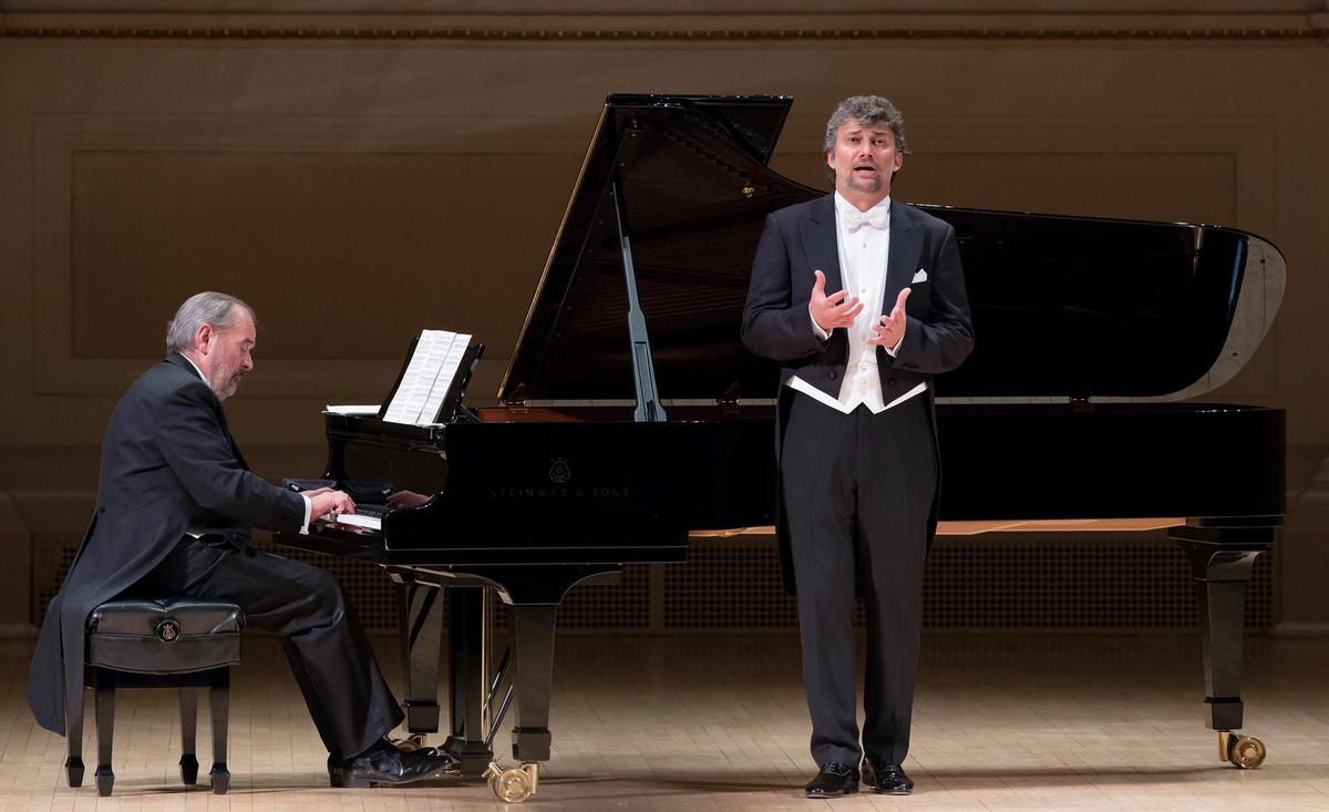 Tenor Jonas Kaufmann Sings ‘Die schöne Müllerin’ at Carnegie Hall