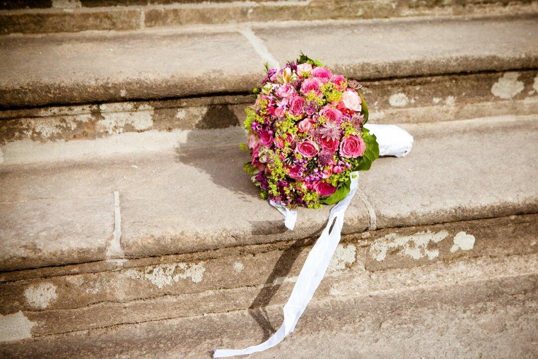 Bride Misses Her $17,000 Wedding, Angry Fiancé Leaves