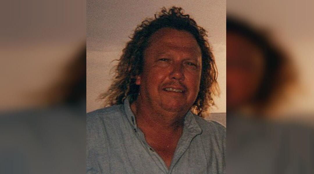 Hilarious Obit Says Grandpa Survived by ‘32 Jars of Miracle Whip, 17 Boxes of Hamburger Helper’