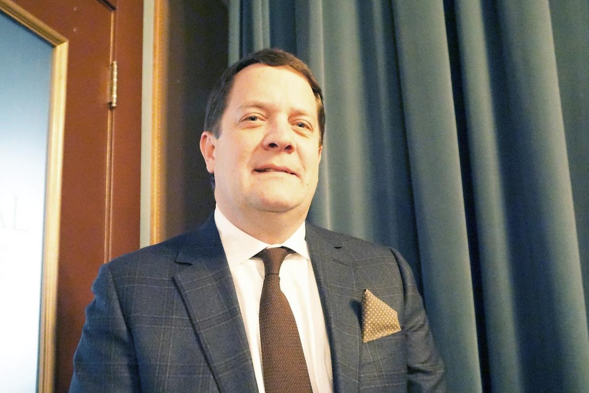 Shen Yun Makes a Great First Impression