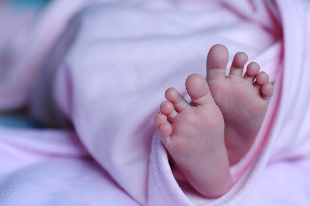 Indiana Mother Makes Daughter Drink Bleach to Cure Her Autism