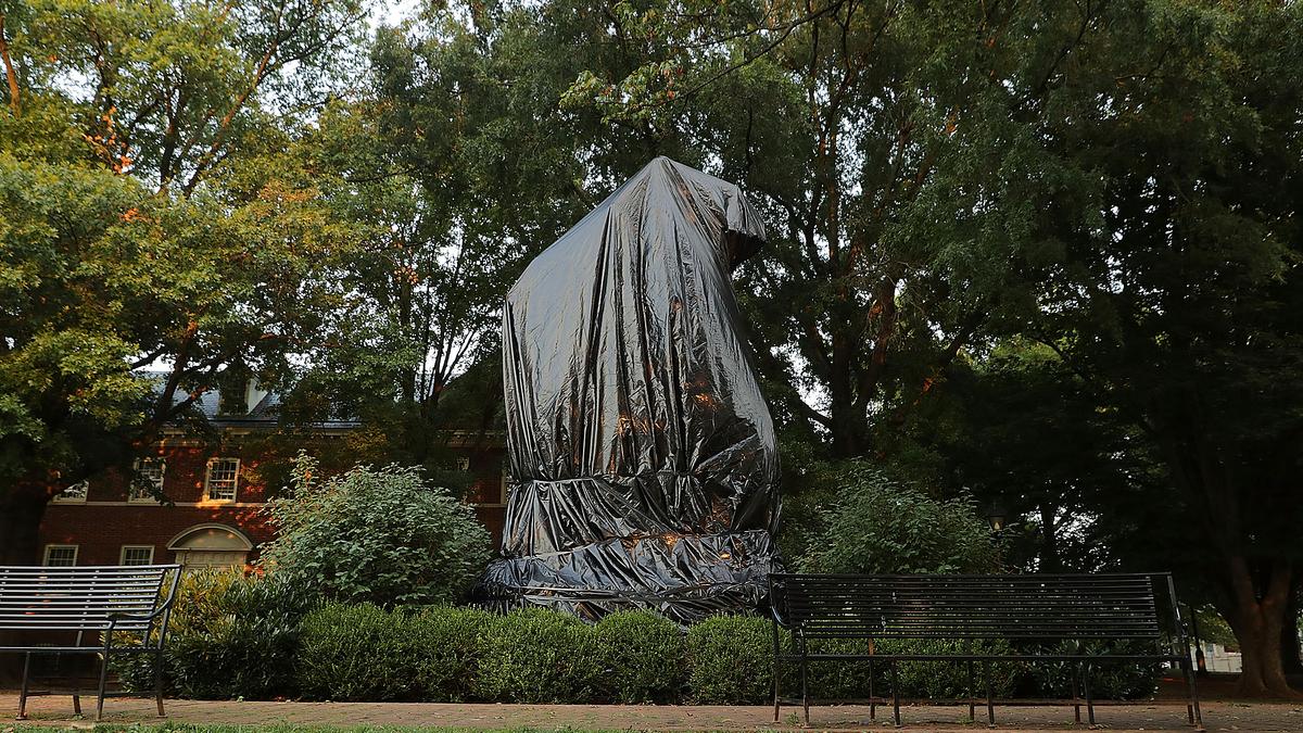 Judge Orders Covers Removed From Confederate Statues in Charlottesville, Virginia