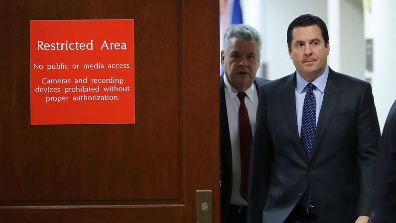 FBI May Have Broken 5 Laws by Using Unverified Anti-Trump Dossier, Lawmaker Says