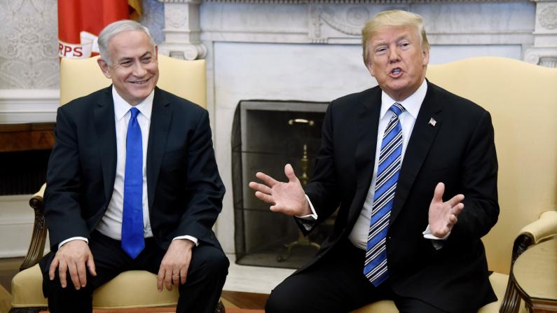 After Years of Strained Relations With Obama, Netanyahu Gets VIP Treatment From Trump