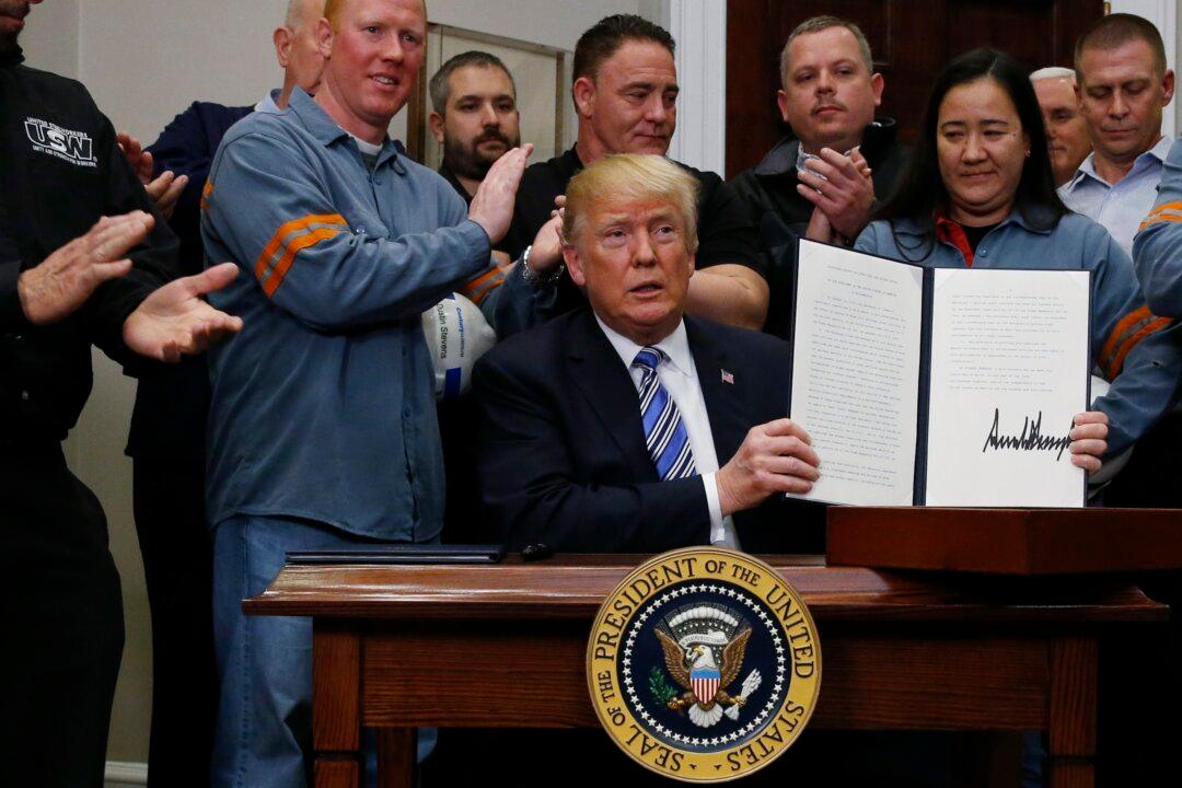 US Steel, Aluminum Tariffs Exempt Canada, Mexico