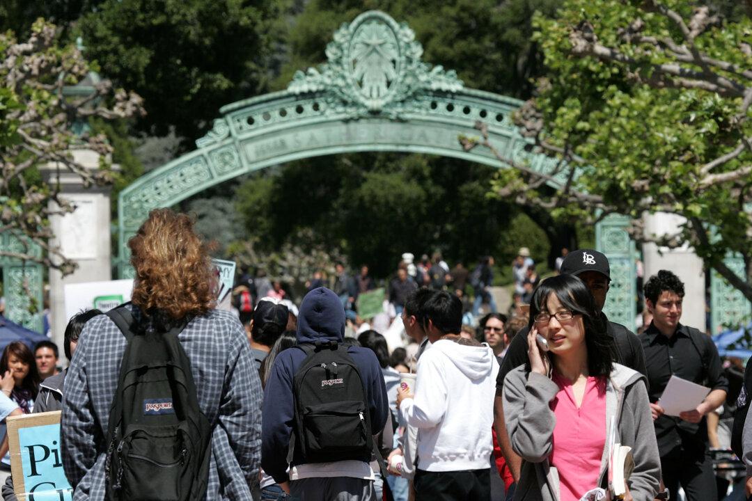 Newsom’s Budget Pledges 5 Percent Boost to UC, CSU Systems